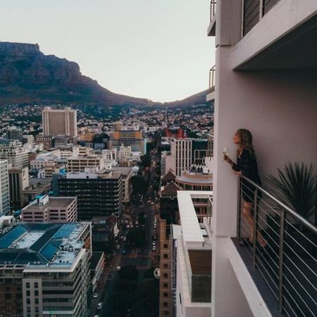 "Lykke On Bree" - Unique Apartment With Stunning Table Mountain Views 케이프타운 외부 사진